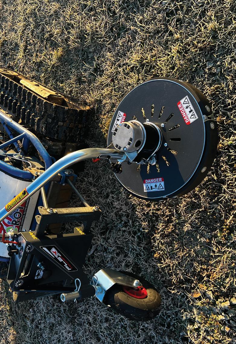 TracMow MiXTY Sprayer